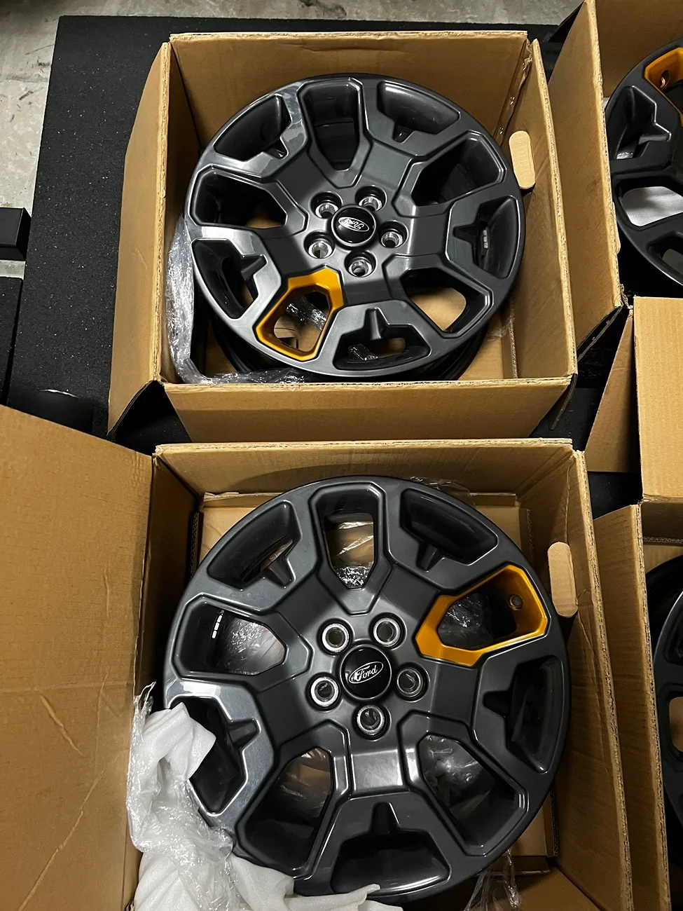 Ford Maverick 2025 Maverick tremor wheels IMG_6780