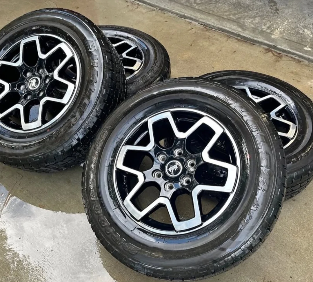 Ford Maverick Bronco rims for Maverick? Screenshot_20251211_144211_Facebook