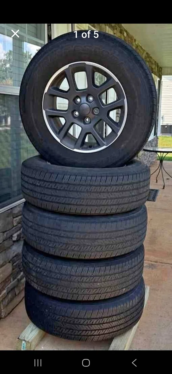 Ford Maverick Bronco rims for Maverick? Screenshot_20251214_175958_Facebook