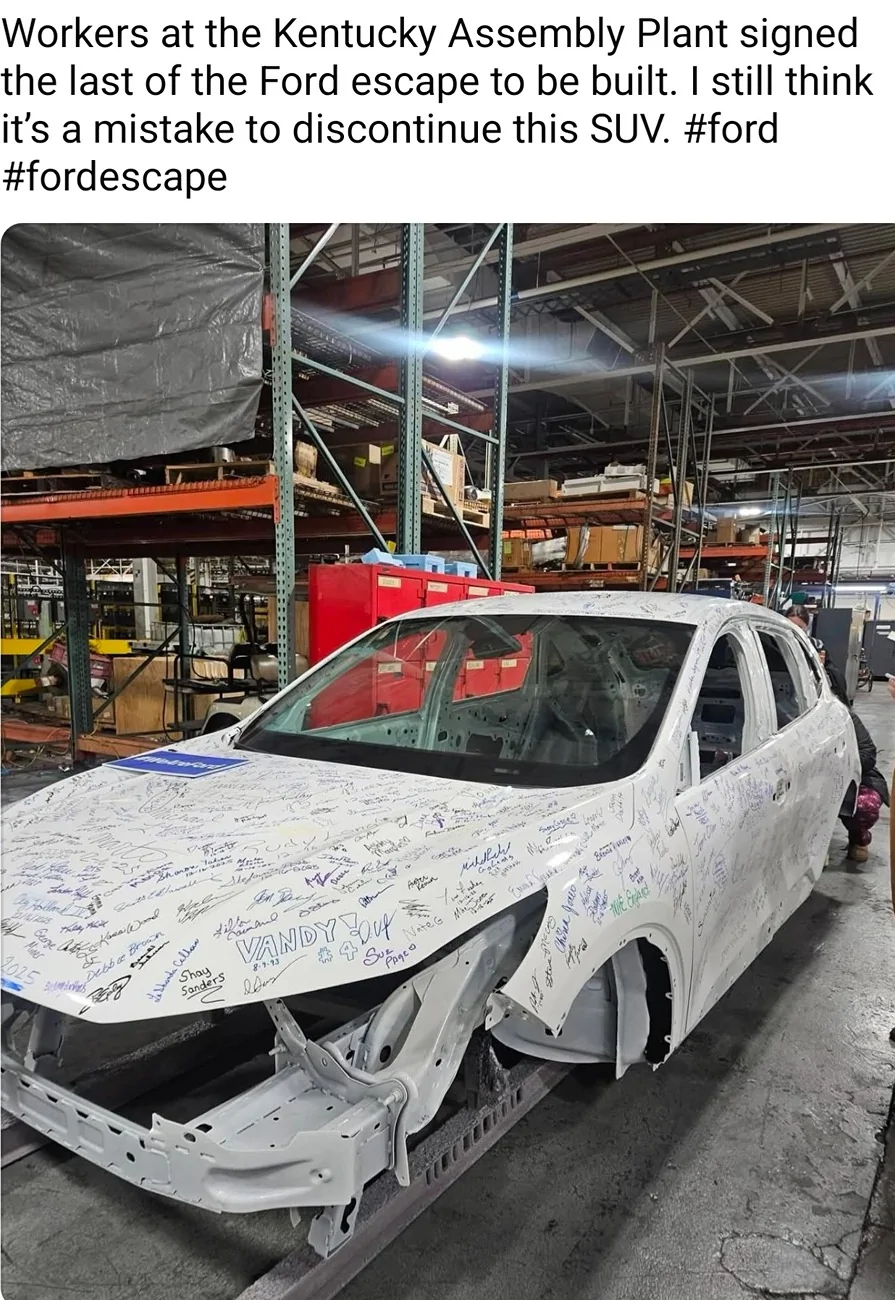 Ford Maverick Future of Maverick after Escape discontinued? 1000012189