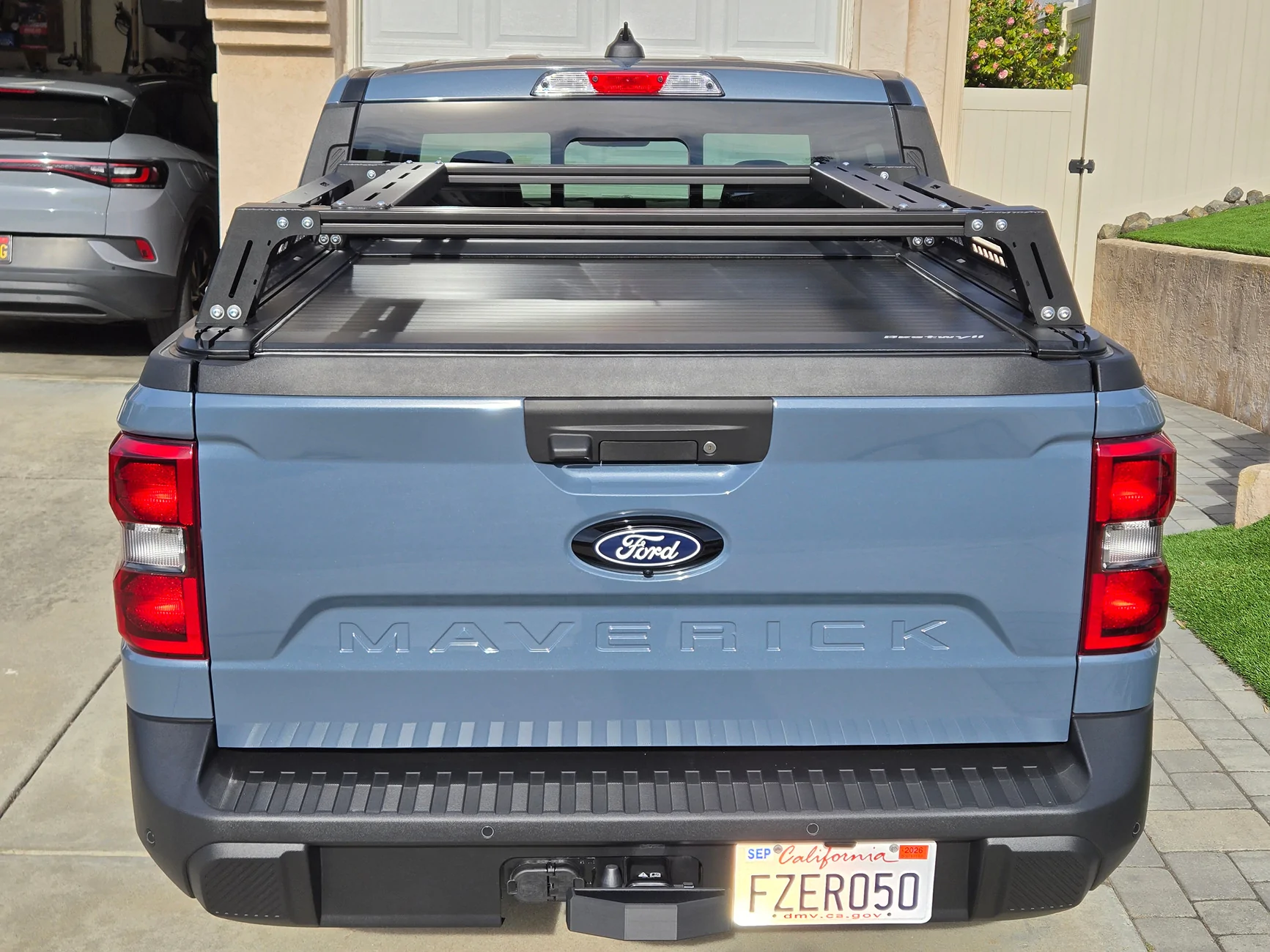 Custom Raised Cali Low Profile Bed Rack | MaverickTruckClub - 2022 ...