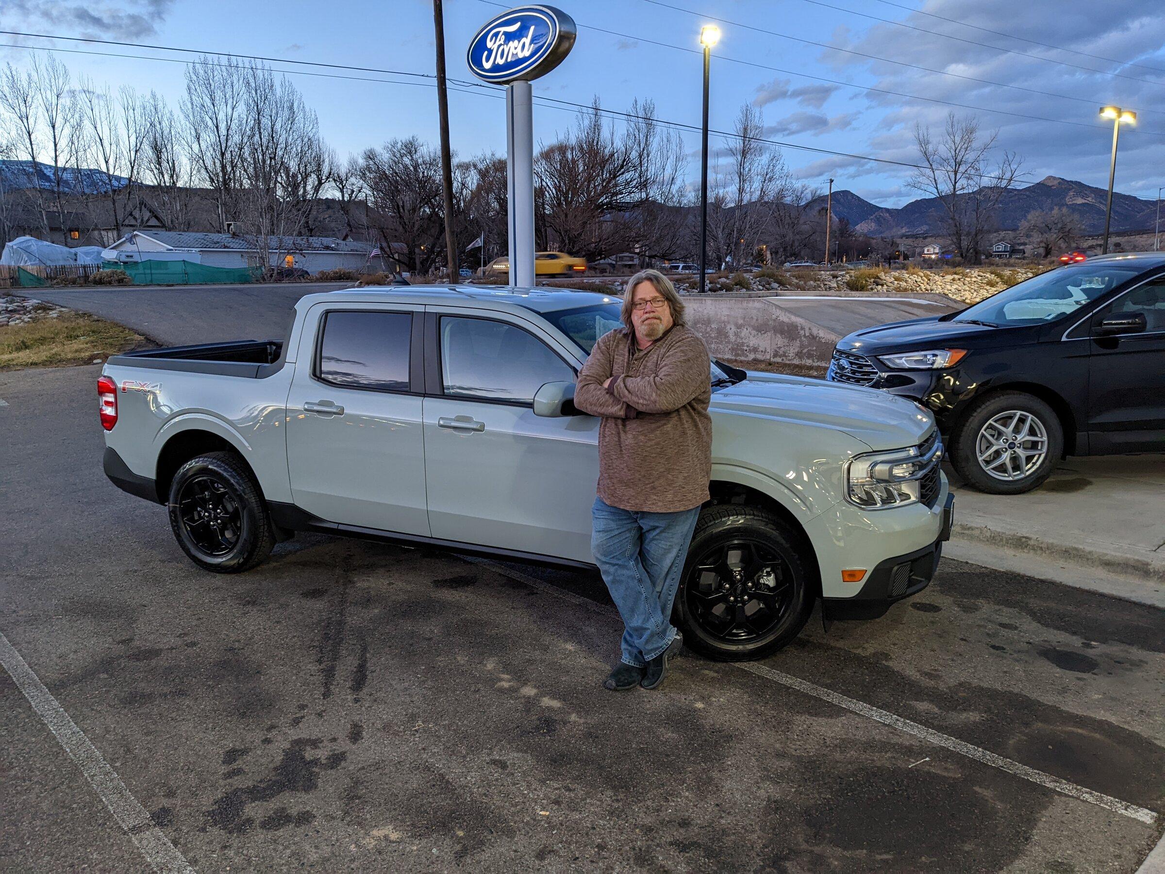 Ford Maverick Took Delivery PXL_20211215_000554397.MP