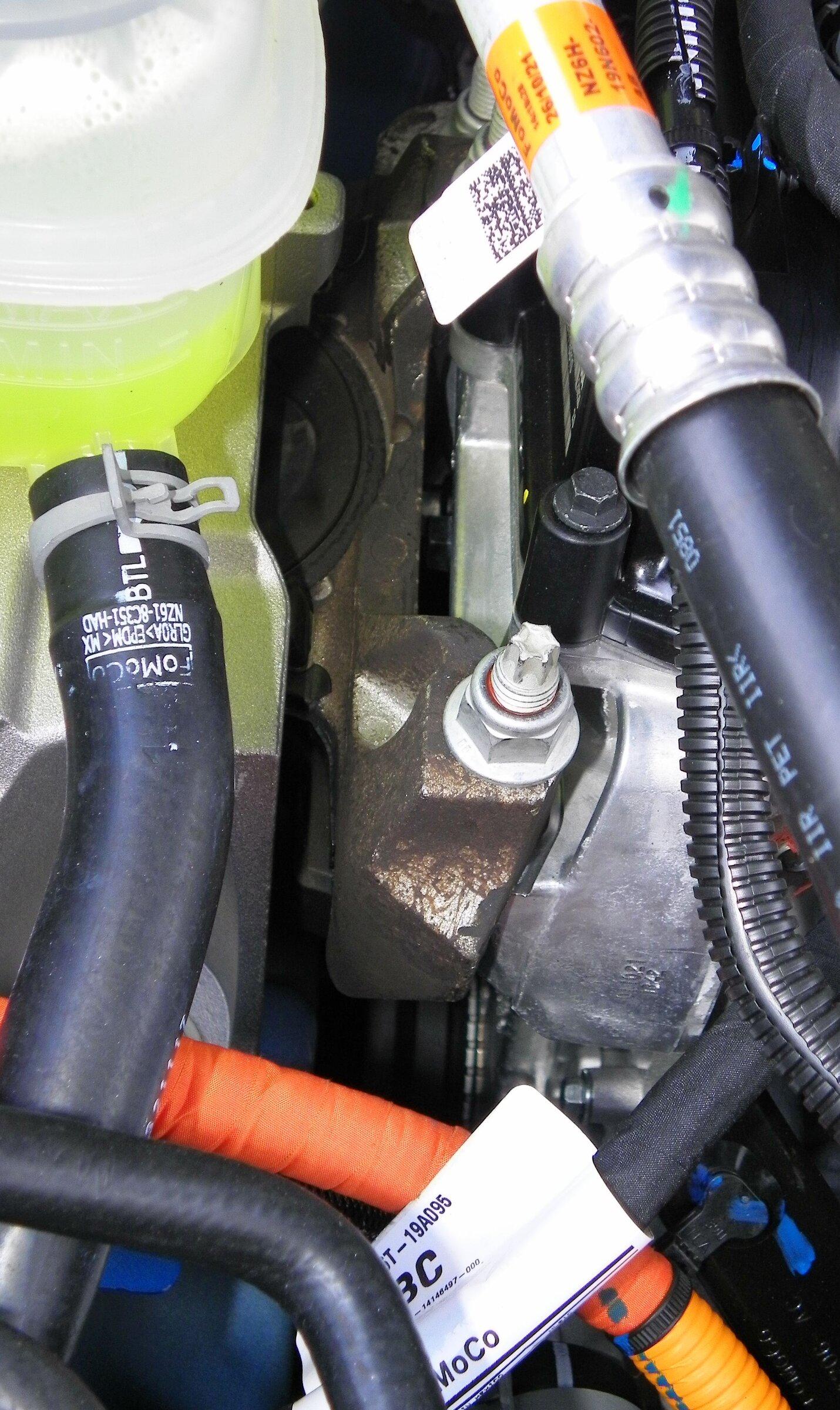 Ford Maverick Is this Rusted Item Normal or an Issue? Ruster Part #1.JPG