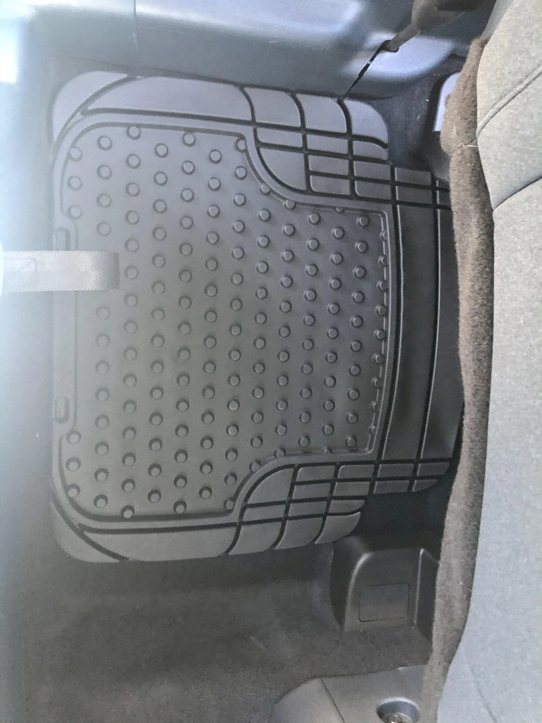 Ford Maverick WeatherTech 4-piece Trim-to-Fit Car Mats installed 008EC7B2-9B4E-4FCF-8C97-52089EDA0B4B