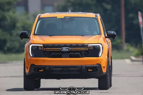 Ford Maverick Improved the ugly front end on 2026 Maverick XLT w/ black wrap on 2025+ facelift bumper MAV_OF