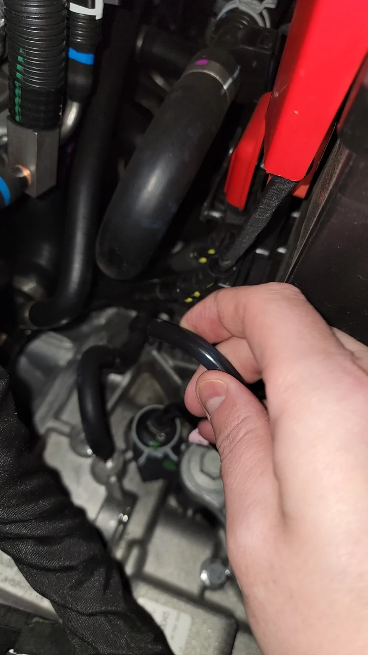 Ford Maverick Two hoses that don't connect to anything. 20251227_171907