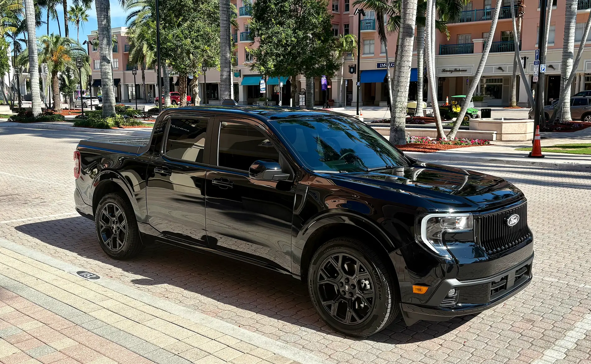 Ford Maverick New 402A Lobo Photo Dump (Black) Screenshot 2025-12-28 at 8.25.46 PM