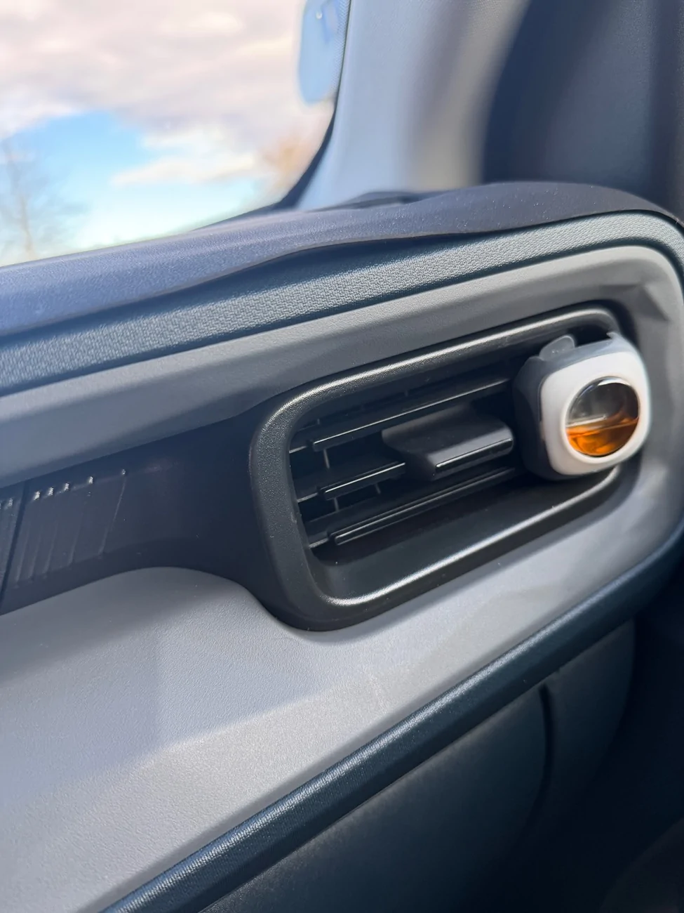Ford Maverick Mabett Silicone Dashboard Cover for 2025 Ford Maverick Available Now! IMG_0070