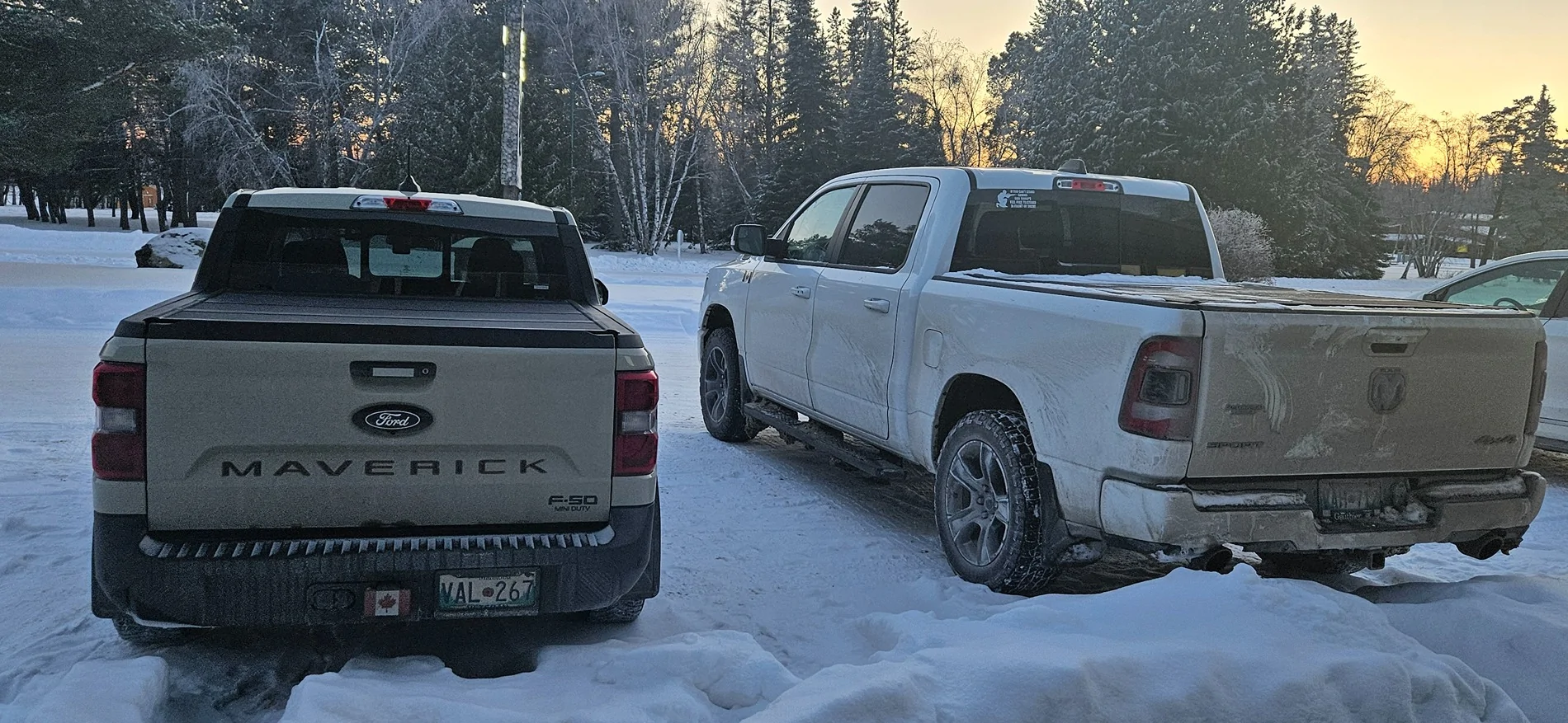 Ford Maverick Post your Maverick next to ridiculously large trucks - photos thread 20251231_163319