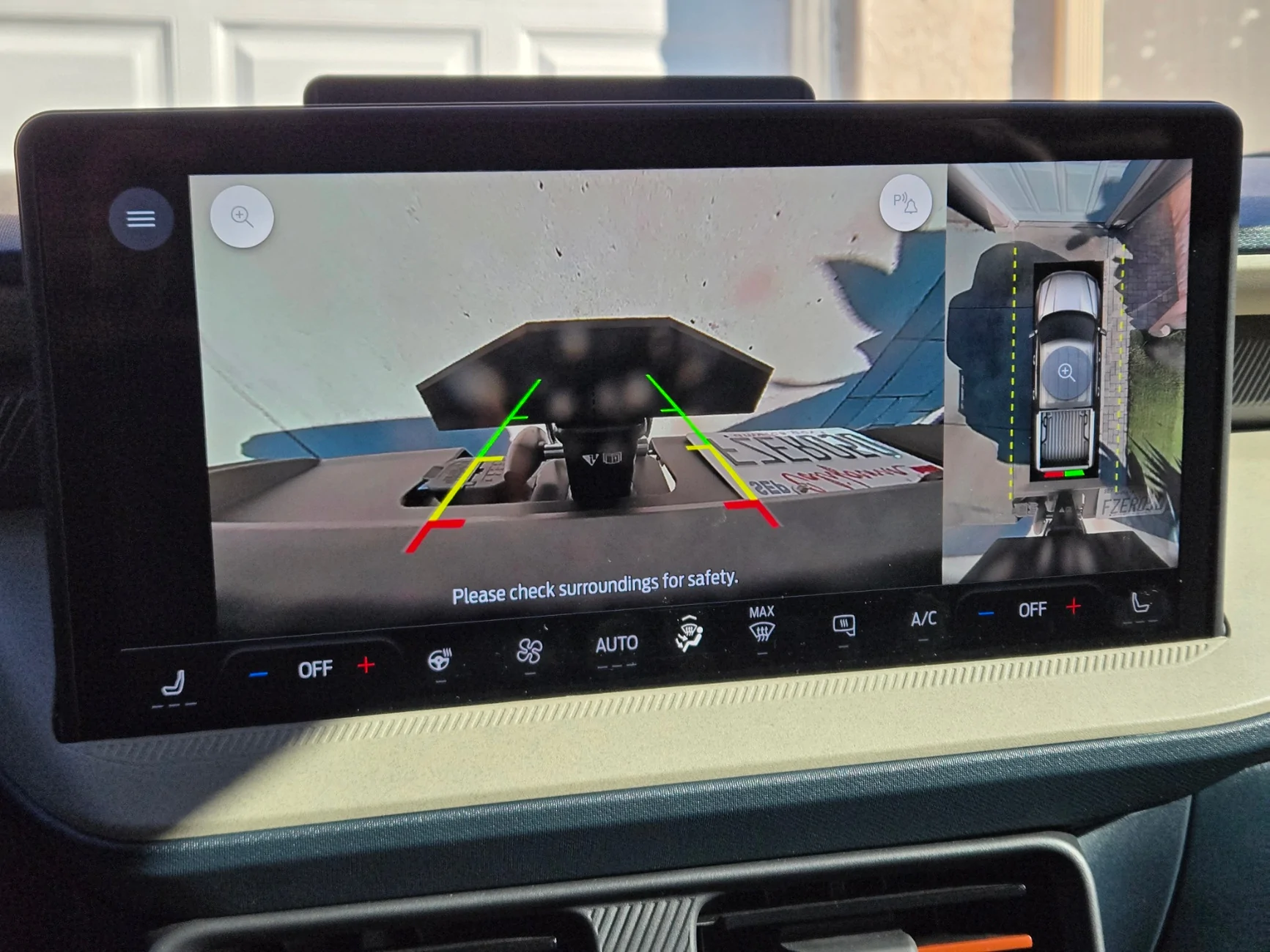 Ford Maverick The backup camera is useless when the tailgate is down. Is there a solution? 20260109_095559