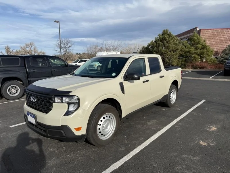 Ford Maverick Simple 2025 XL AWD Hybrid 4K mods Stock Wheels 1 sm