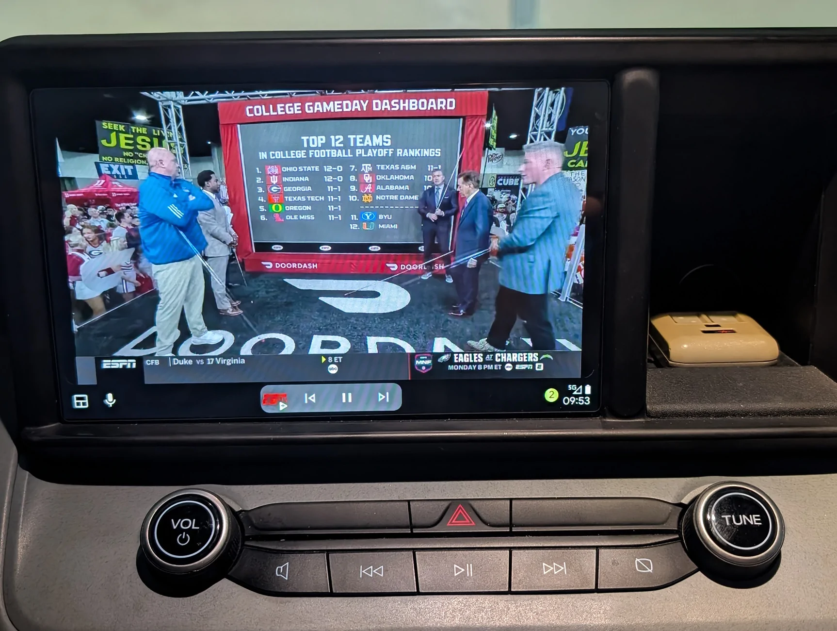 Ford Maverick Upgraded to 12" SYNC 4 touchscreen display from Infotainment.com – My Thoughts So Far (review) PXL_20251206_155345292.MP