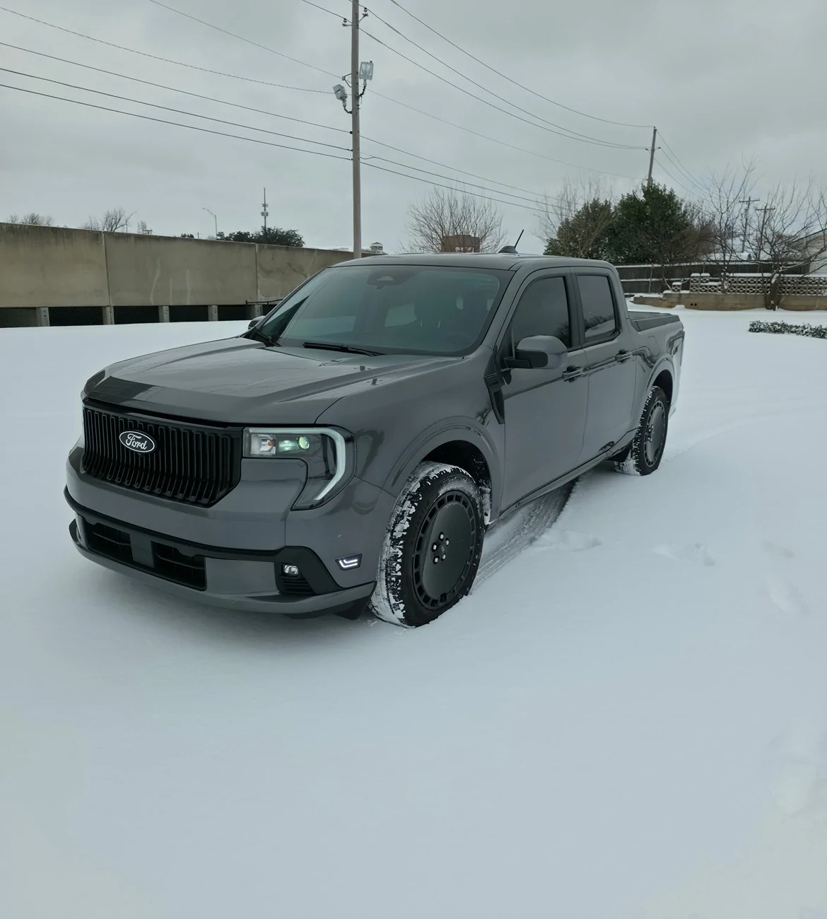 Ford Maverick Lobo + Snow = Donuts. Show Your Snow ❄️ ⛄️ 20260125_081453