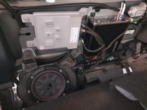Ford Maverick Part 5: B&O Upgrade, Subwoofer Amp Installation 1769450564046-ql