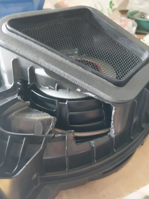Ford Maverick Part 4: B&O Subwoofer Replacement 1769451828484-6h
