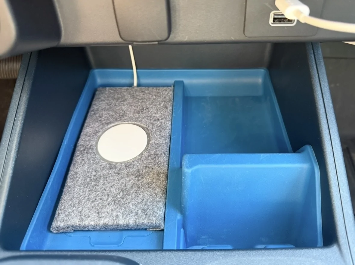 Ford Maverick DIY interior scratch proofing using self adhesive fabric IMG_3044
