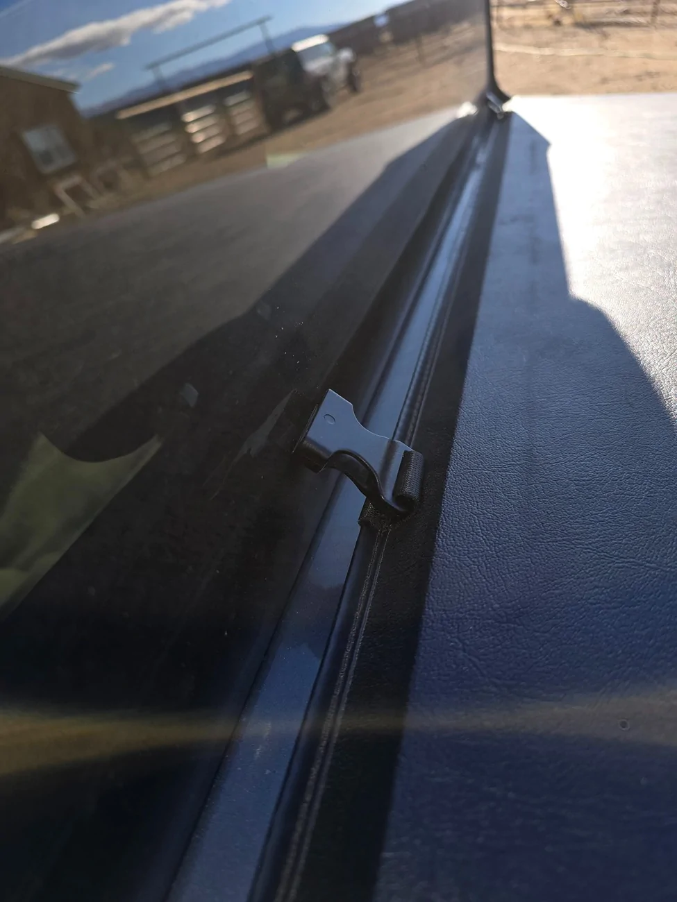 Ford Maverick RC soft Tonneau cover question 20260131_114341