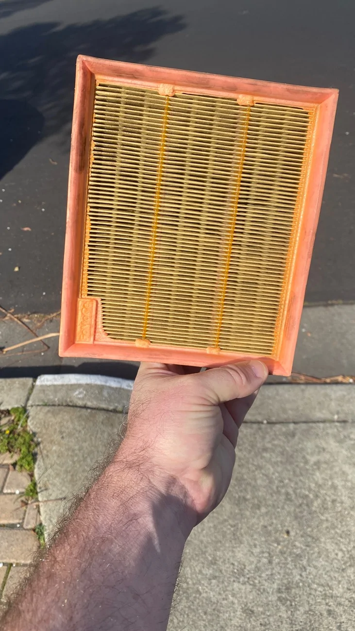 Ford Maverick Engine air filter replacement. IMG_7188