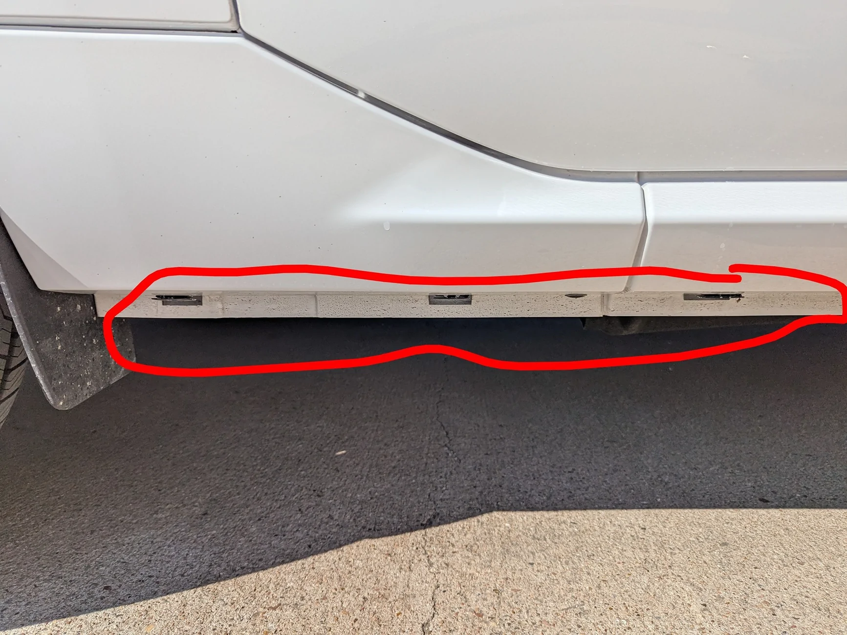 Ford Maverick Ideas for 2025 Lobo lower side cosmetic panels? Doesn't look finished. 1000007493