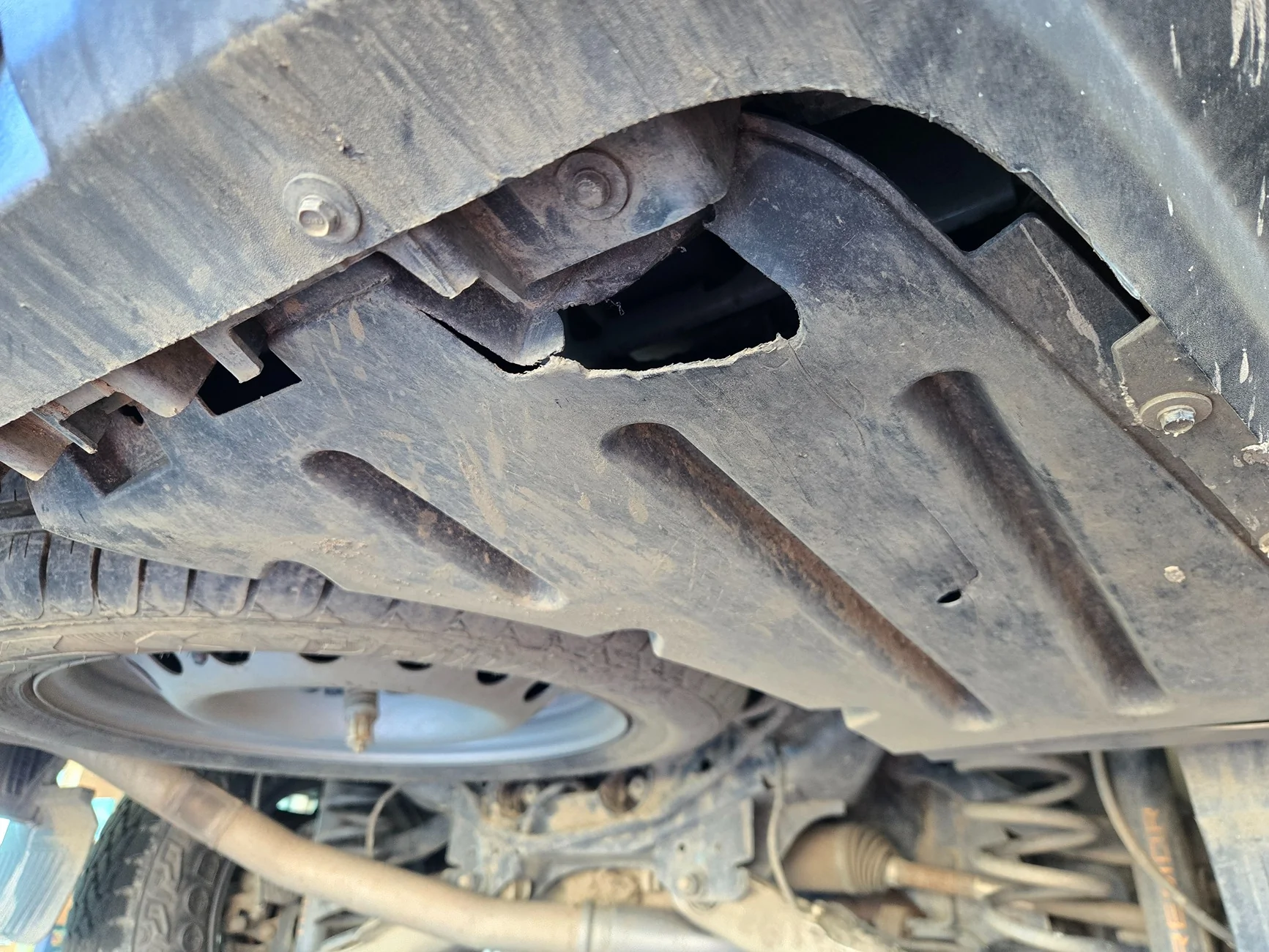 Ford Maverick 1 Year Maverick Tremor Ownership Dents and Scratches (after 25,600 miles and off-roading trips) 20260212_152207