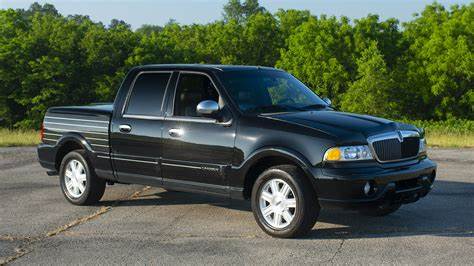 Ford Maverick How about a Lincoln version of the Maverick? 1771367144022-pr