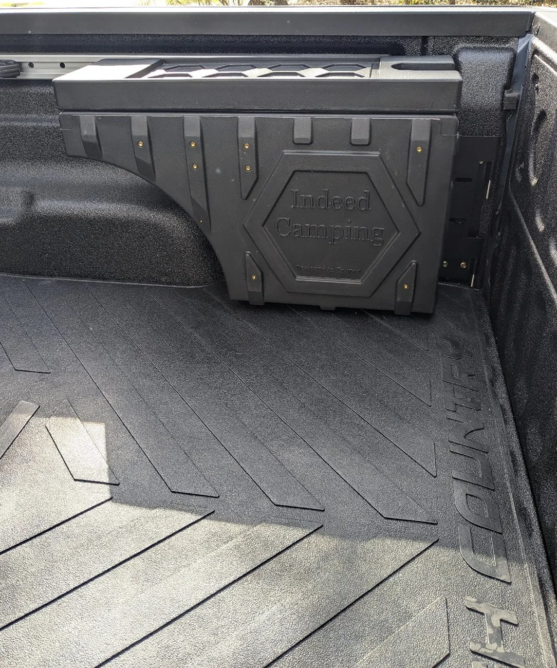 Ford Maverick Indeed Camping  side mount toolbox installation toolbox04