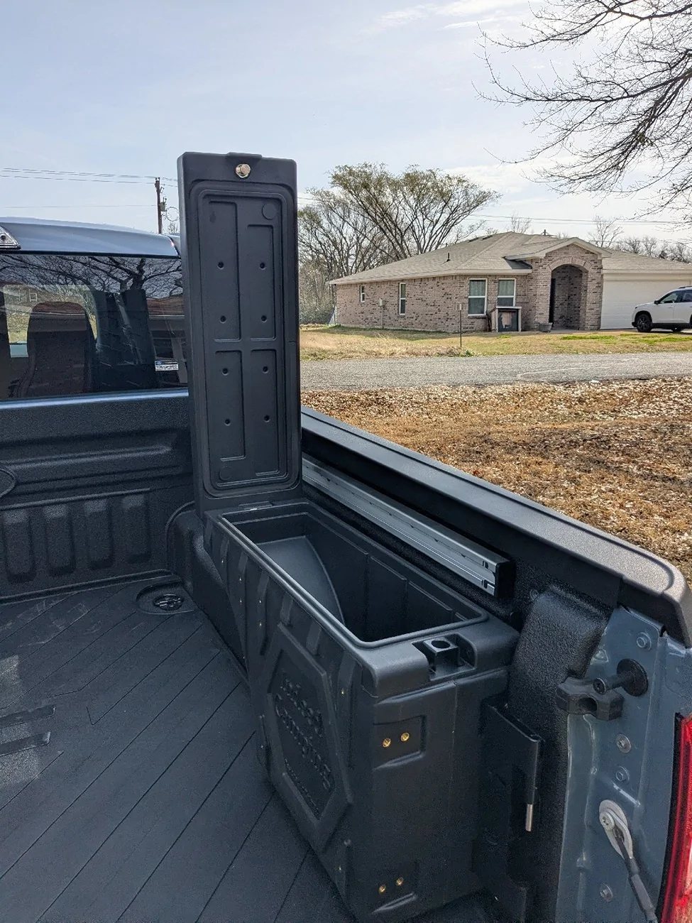 Ford Maverick Indeed Camping  side mount toolbox installation toolbox05