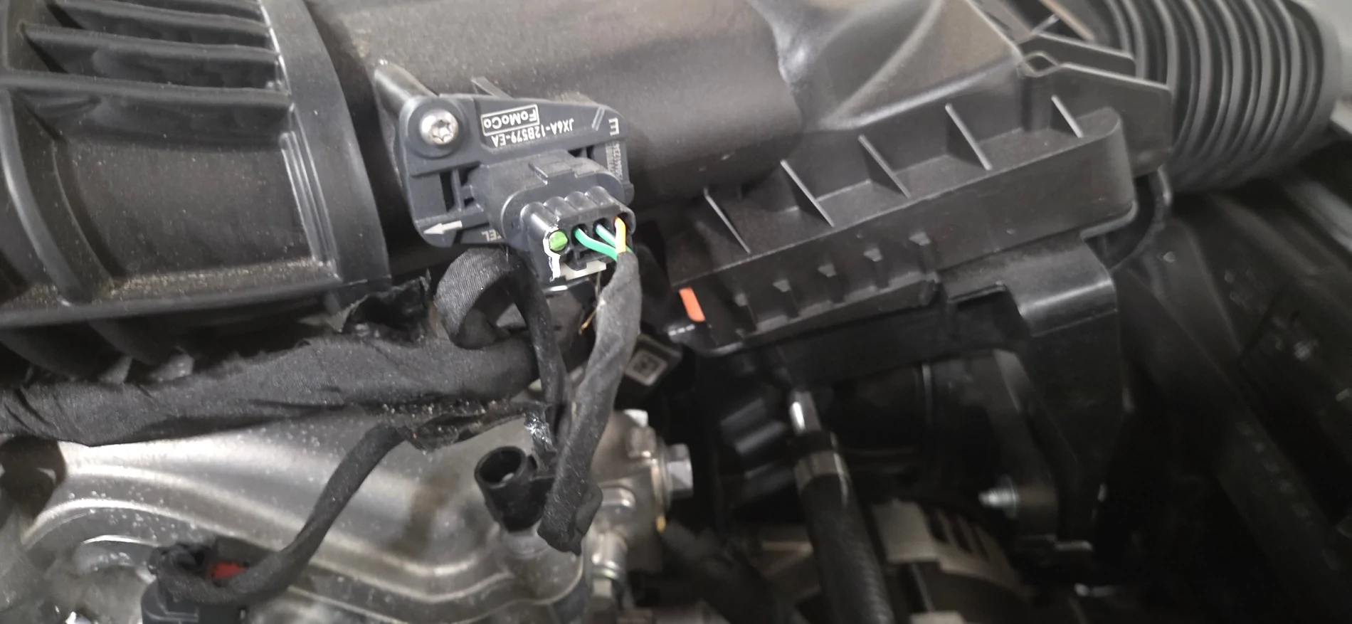 Ford Maverick Tech Support - 25 EB Air Filter? 20260219_163859