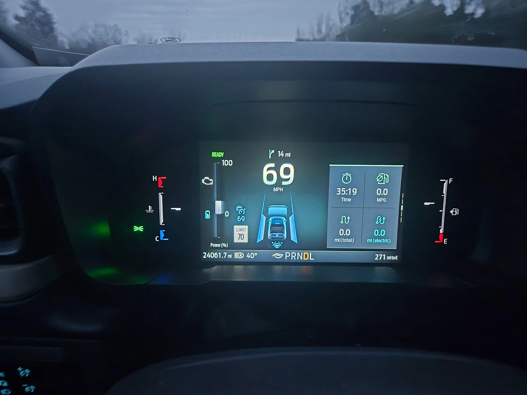 Ford Maverick 25 up hybrid instrument cluster glitches 20260221_070938