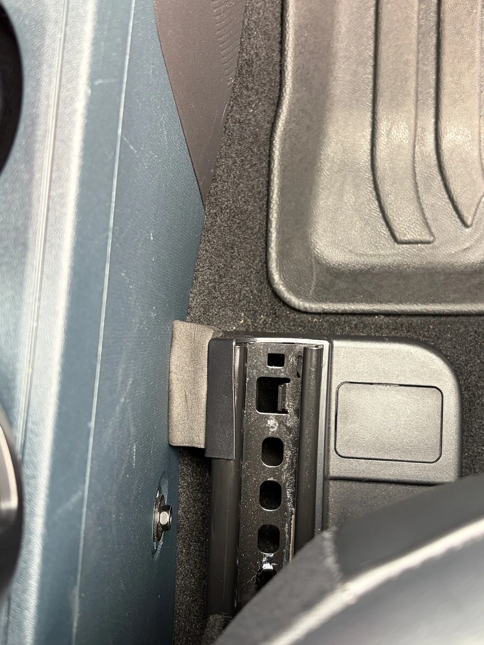 Ford Maverick Passenger Seat Rattle Fix? IMG_0995