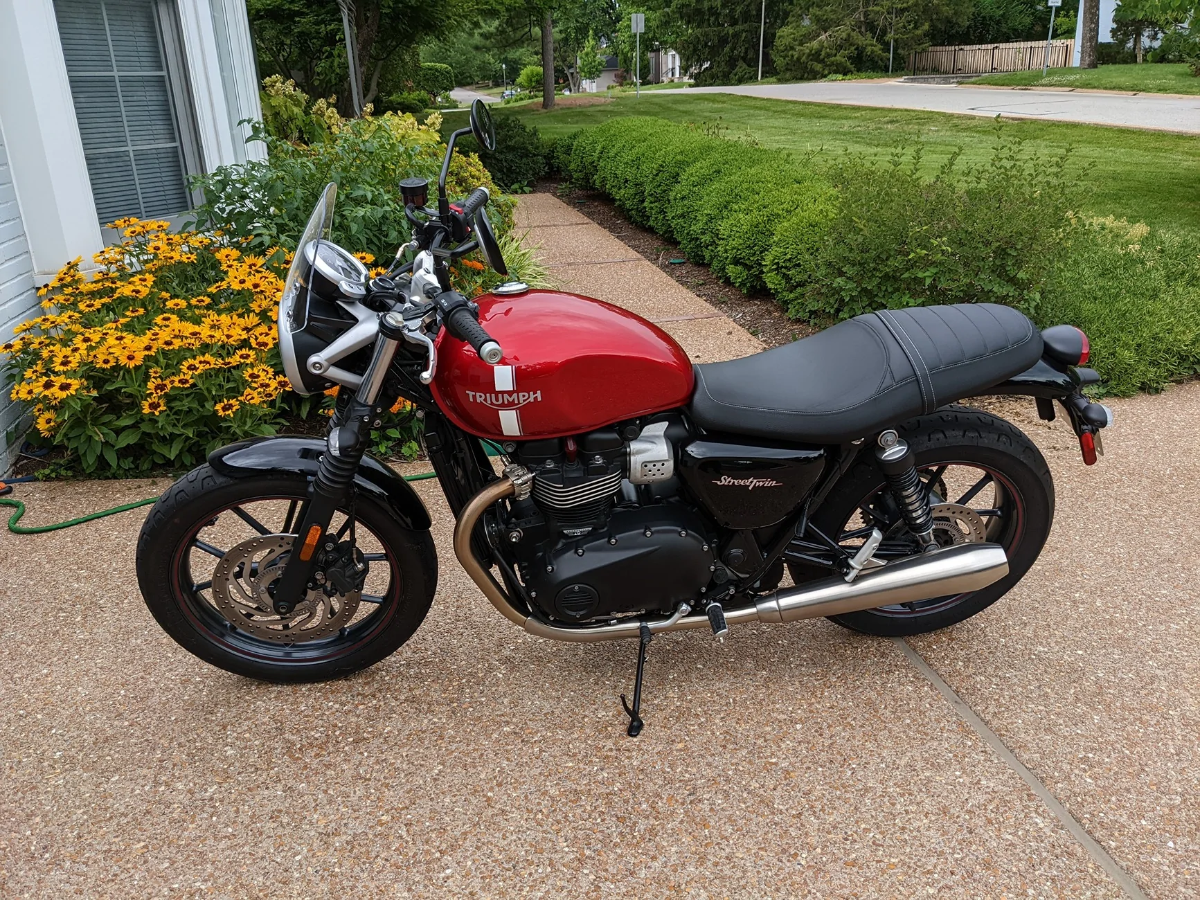 Ford Maverick Motorcycle riders, let’s see your ride. PXL_20220624_174352839