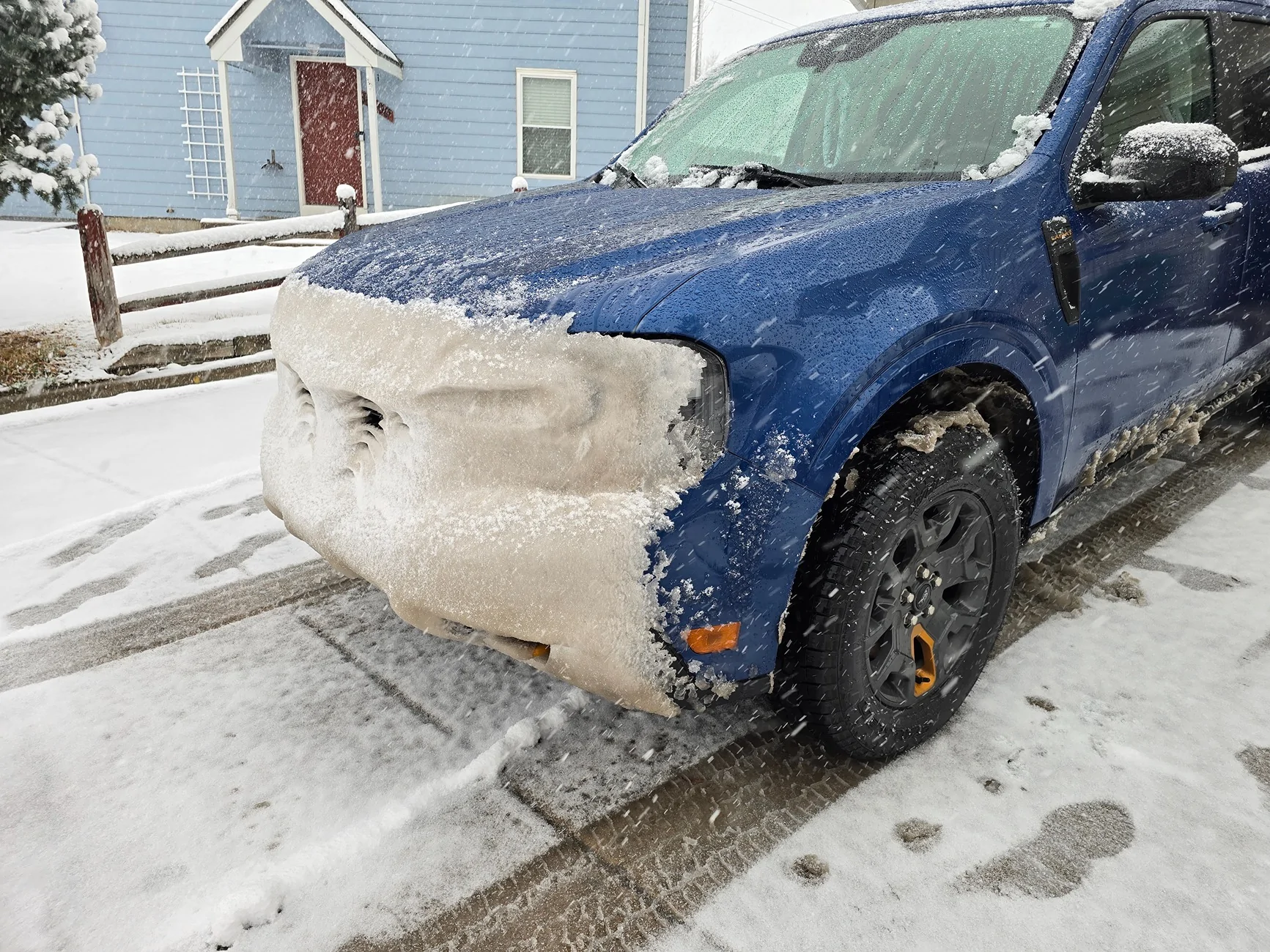 Ford Maverick Snow Covered/caked front grille issues '24 Tremor 20260306_093725