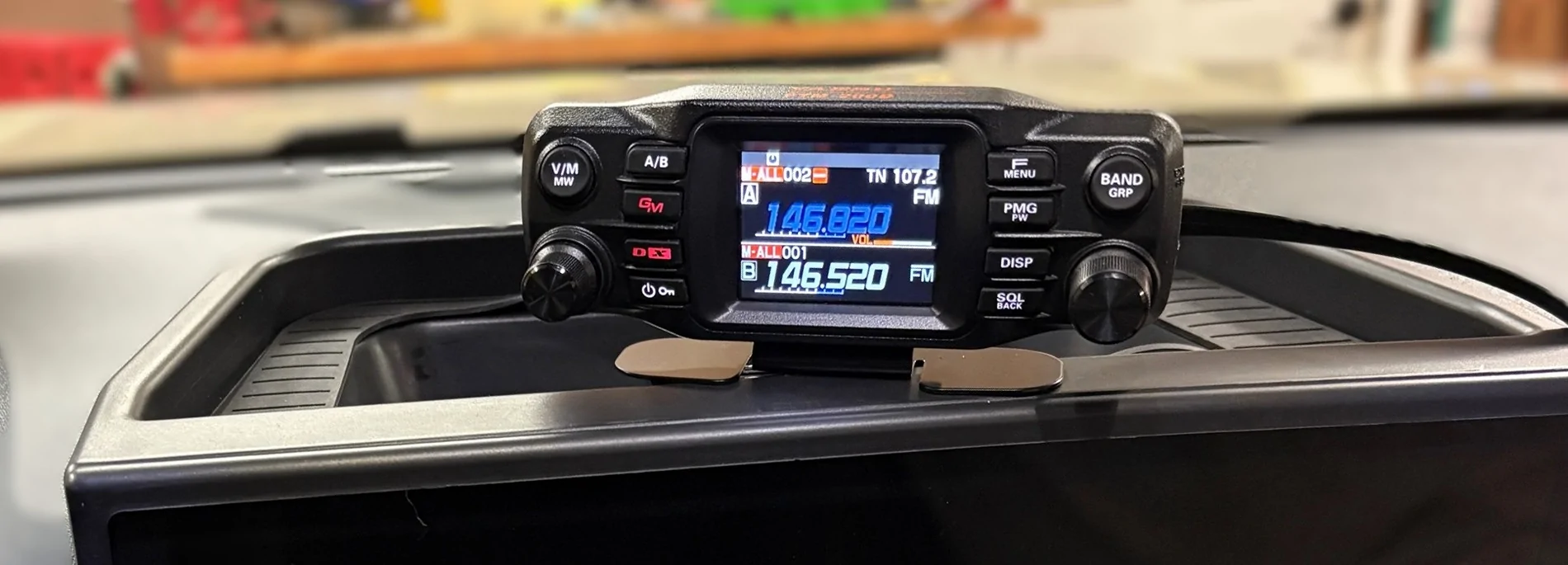 Ford Maverick Ham radio power source IMG_0789
