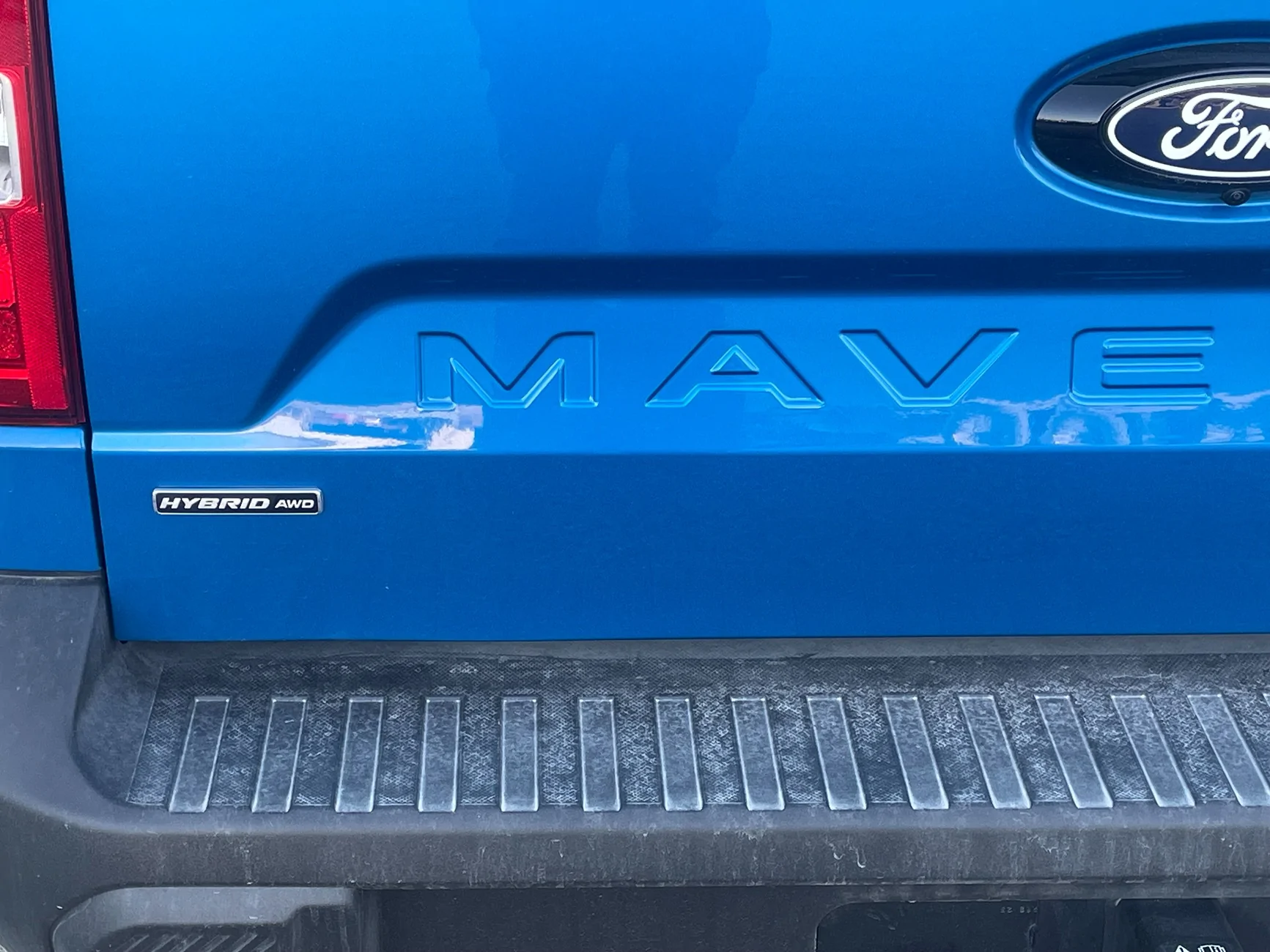 Ford Maverick Hybrid badge IMG_0681
