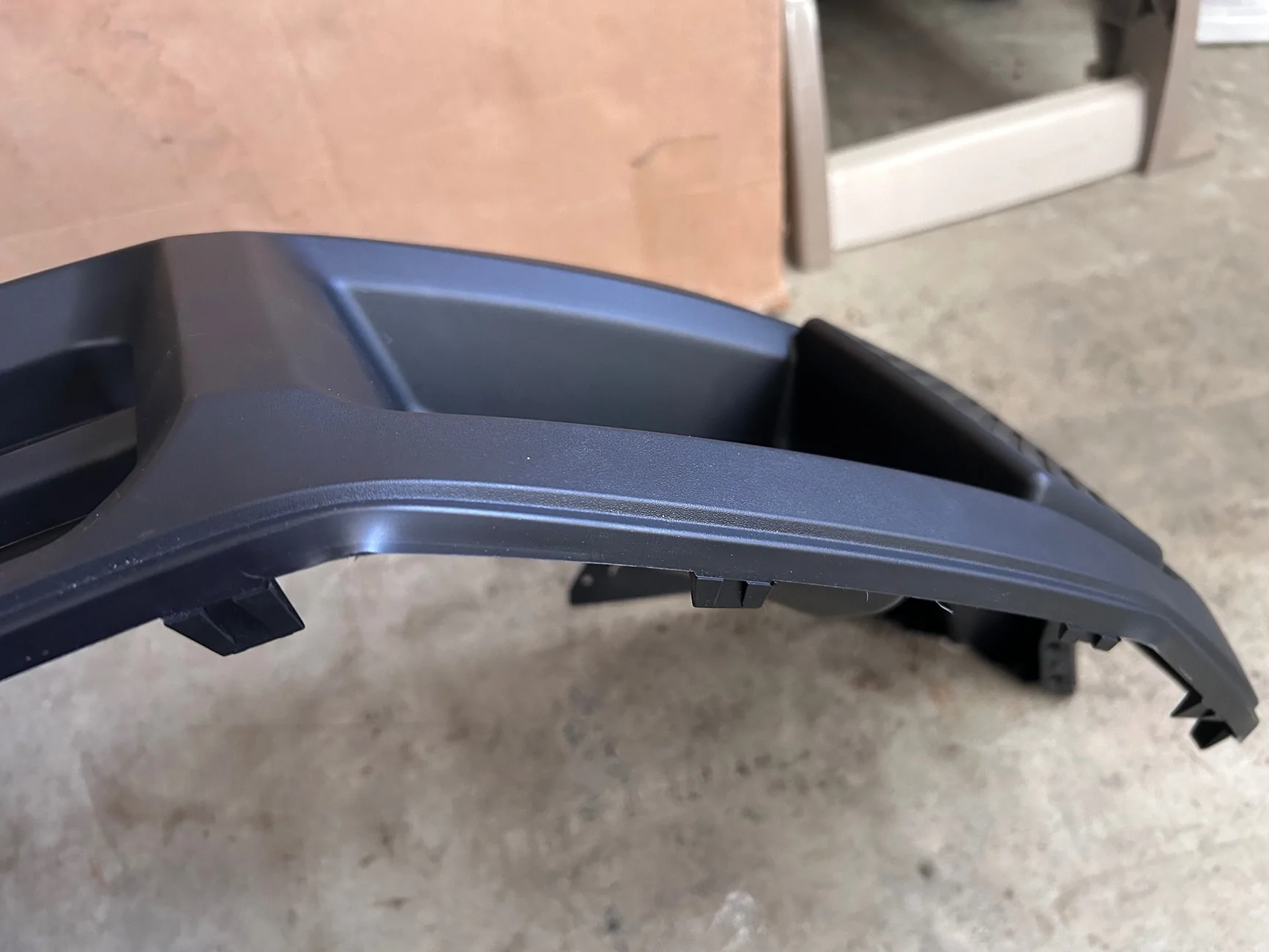 Ford Maverick How a front lower bumper arrived… IMG_0351
