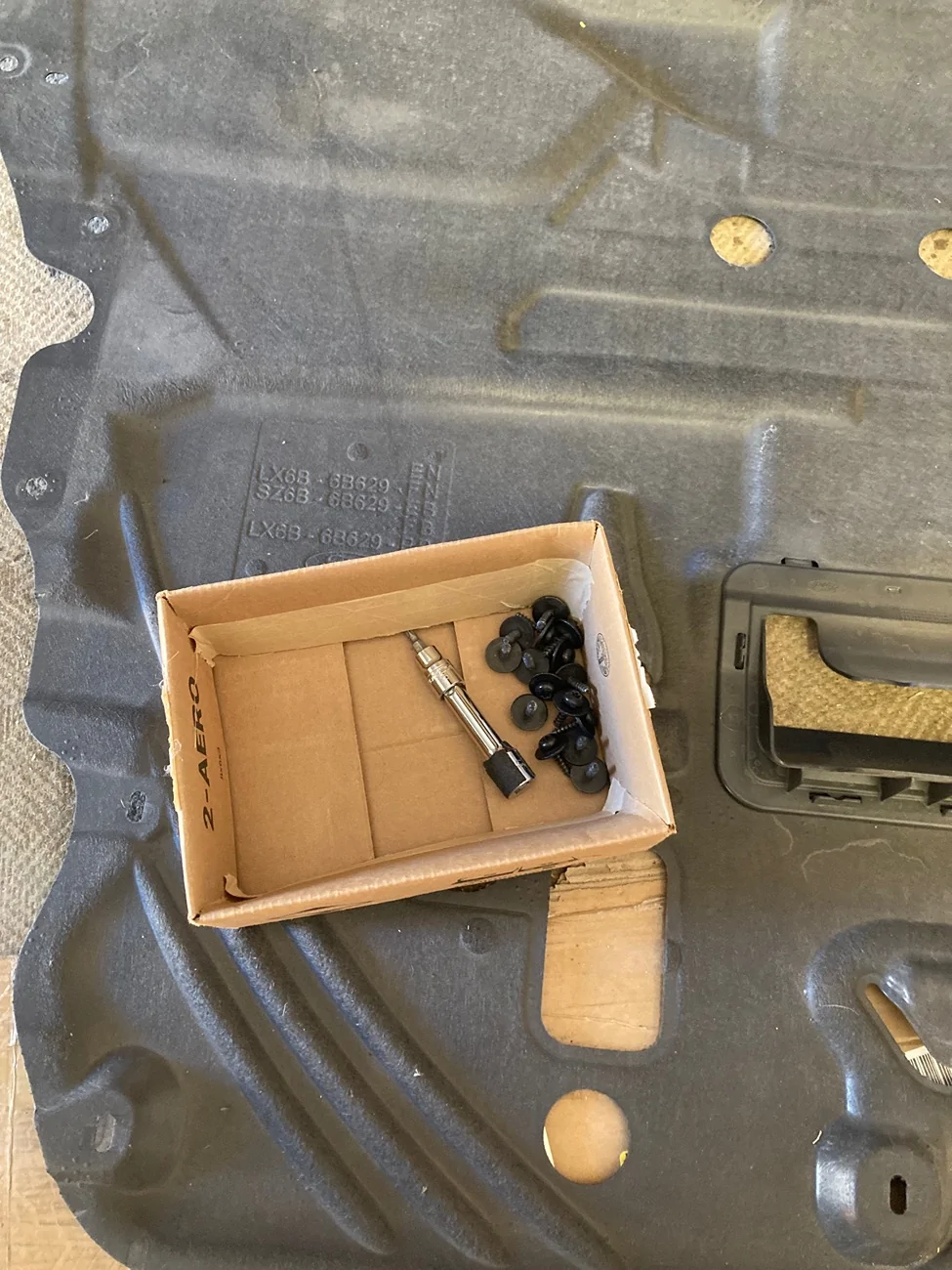 Ford Maverick First oil change - tools / tips? IMG_0709