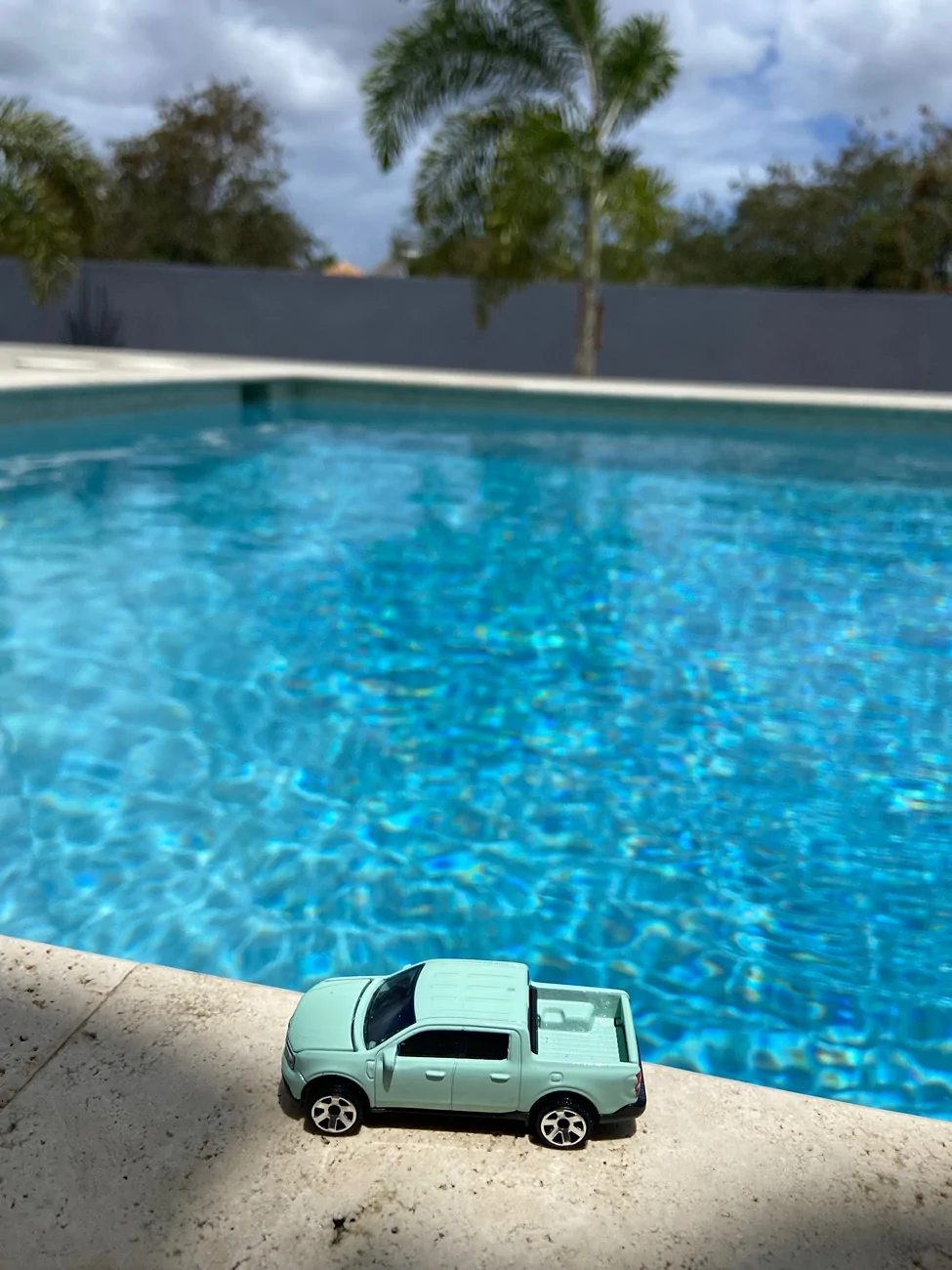 Ford Maverick Maverick die cast coming IMG_0371