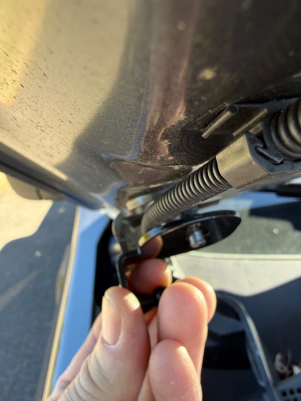 Ford Maverick Question on installing Redline hood struts IMG_7197