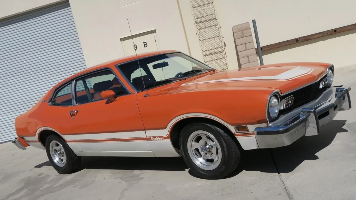 Ford Maverick Bought my wife her 2nd Maverick grabber-side-3924801320