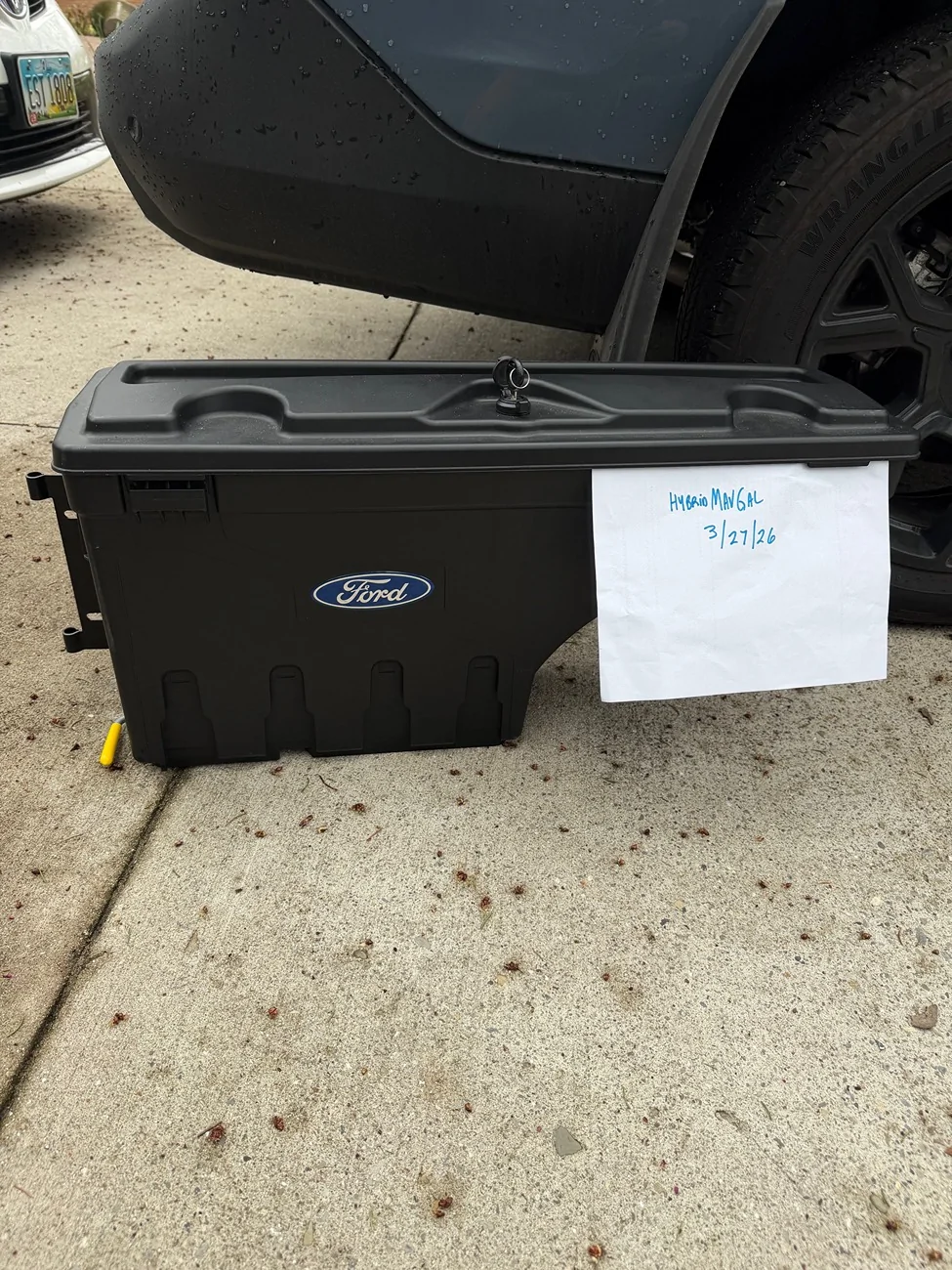 Ford Maverick Ford OEM Hard Tri-fold Tonneau Cover & OEM Driver Side Toolbox DriverSideFordToolBox2
