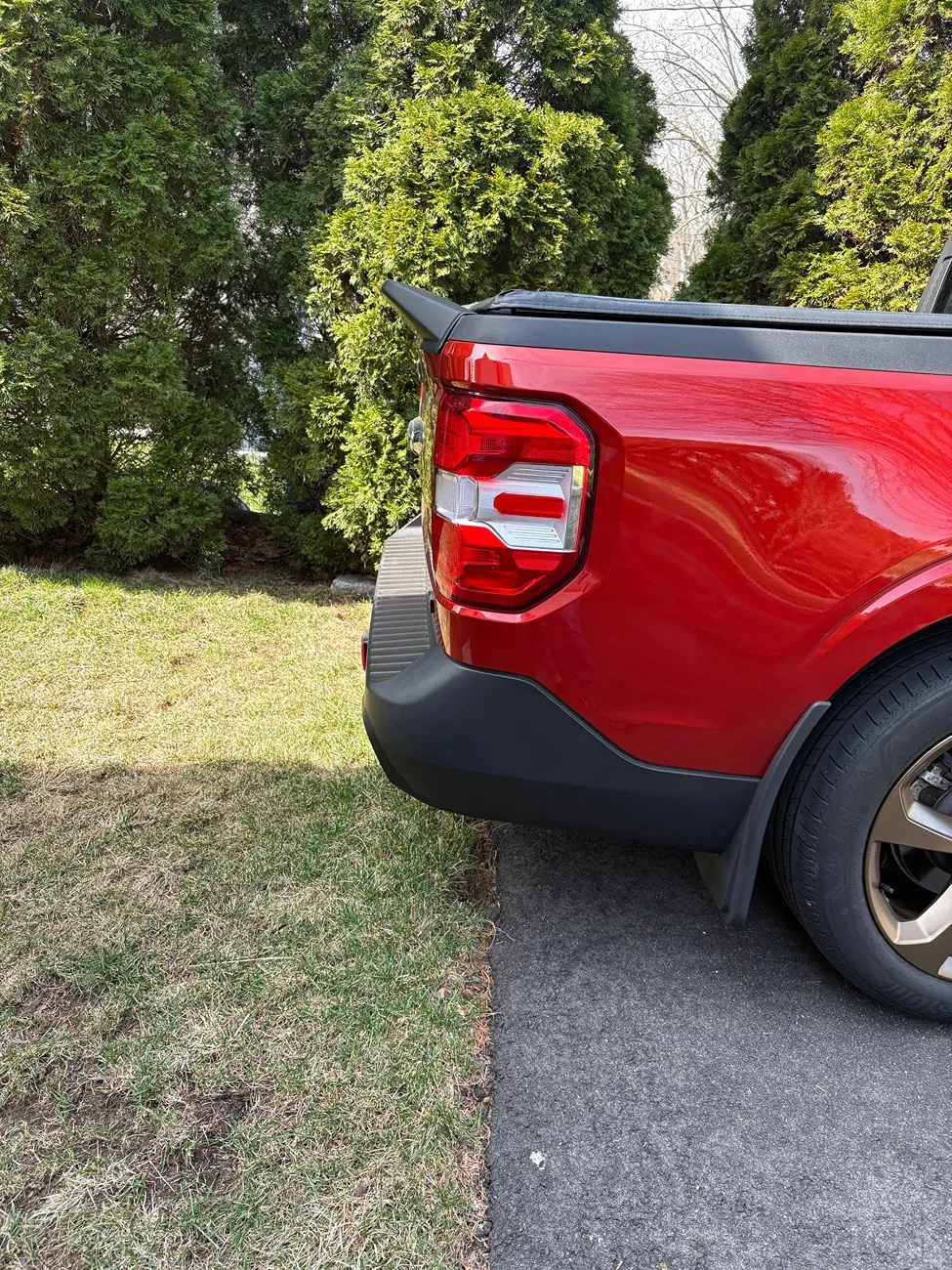 Ford Maverick Tailgate spoiler IMG_5341