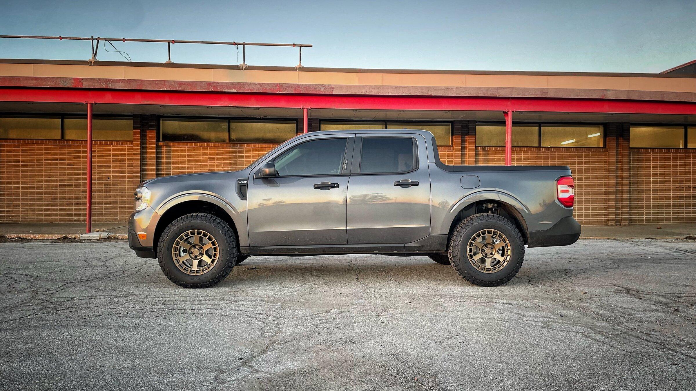 Ford Maverick Maverick XLT on 2" Fordrangerlifts Lift Kit + VR Forged D14 Satin Bronze Wheels by Vivid Racing 8F588FEE-30FB-4A62-BE26-5CAC00112D29
