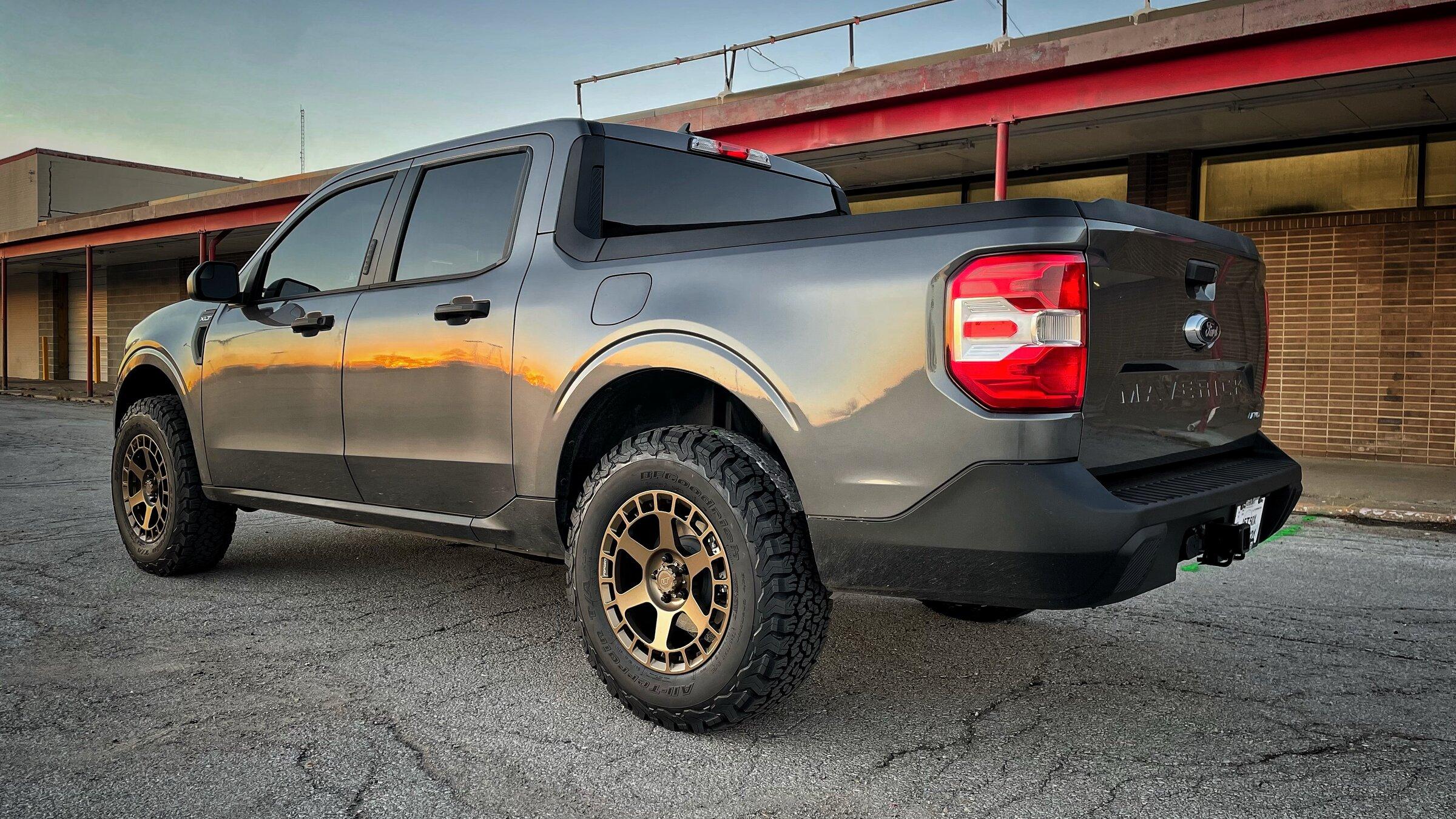 Ford Maverick Maverick XLT on 2" Fordrangerlifts Lift Kit + VR Forged D14 Satin Bronze Wheels by Vivid Racing F9AFC97A-E1DF-46AD-82B2-5D11A7BCA13A
