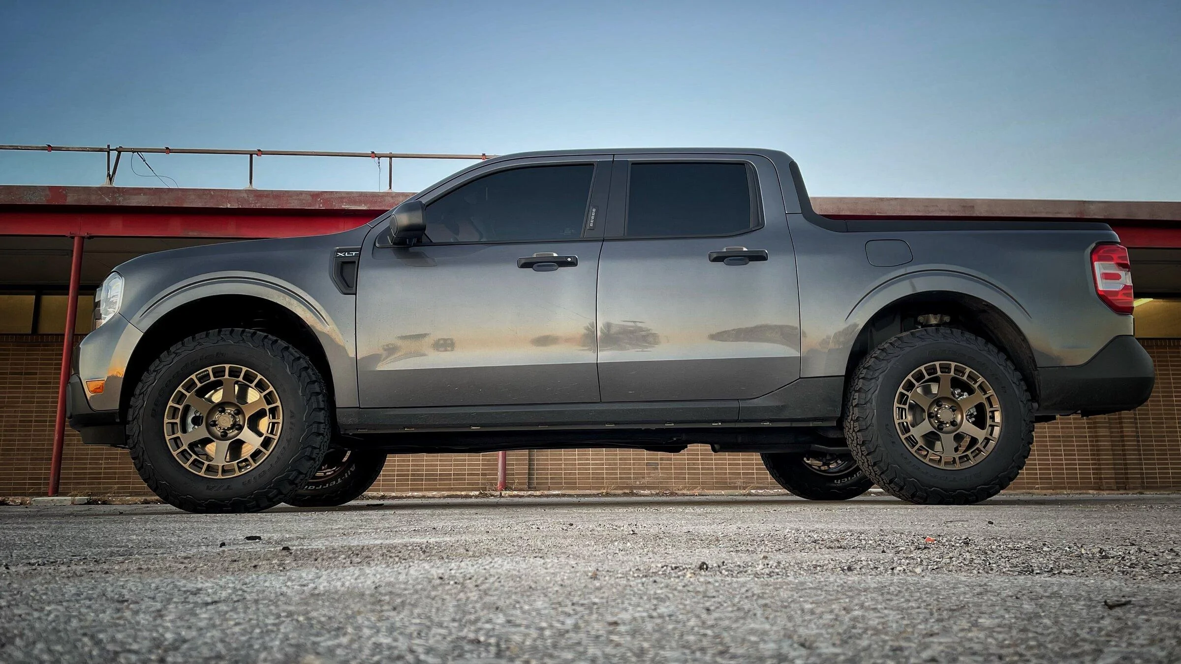 Ford Maverick Maverick XLT on 2" Fordrangerlifts Lift Kit + VR Forged D14 Satin Bronze Wheels by Vivid Racing F8621092-850A-4014-A89A-EBAB4ADC7478