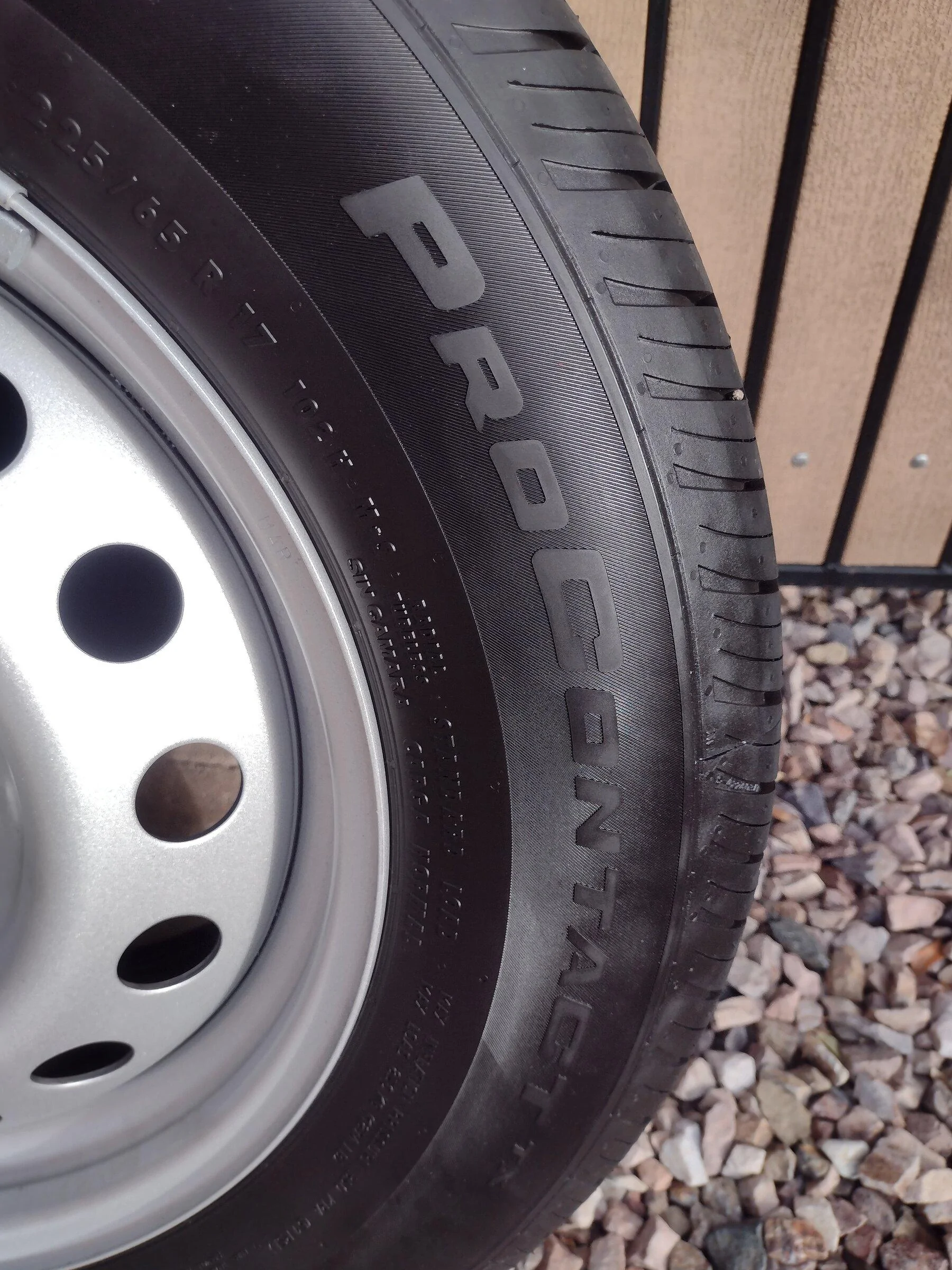 Ford Maverick 4 New XL Steelies & Tires. IMG_20211222_153341085