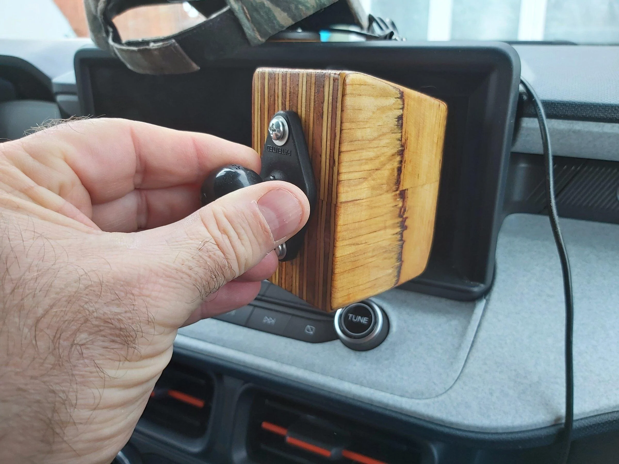 Ford Maverick Creative Ideas for Dash Cubby Storage 20211223_143441