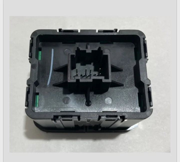 Ford Maverick Installing Auto start / stop elimination harness 20260409_123340