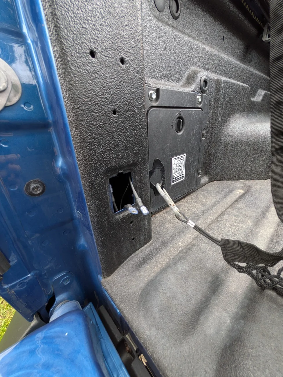 Ford Maverick Installed semi-custom bed lighting PXL_20260412_173002411
