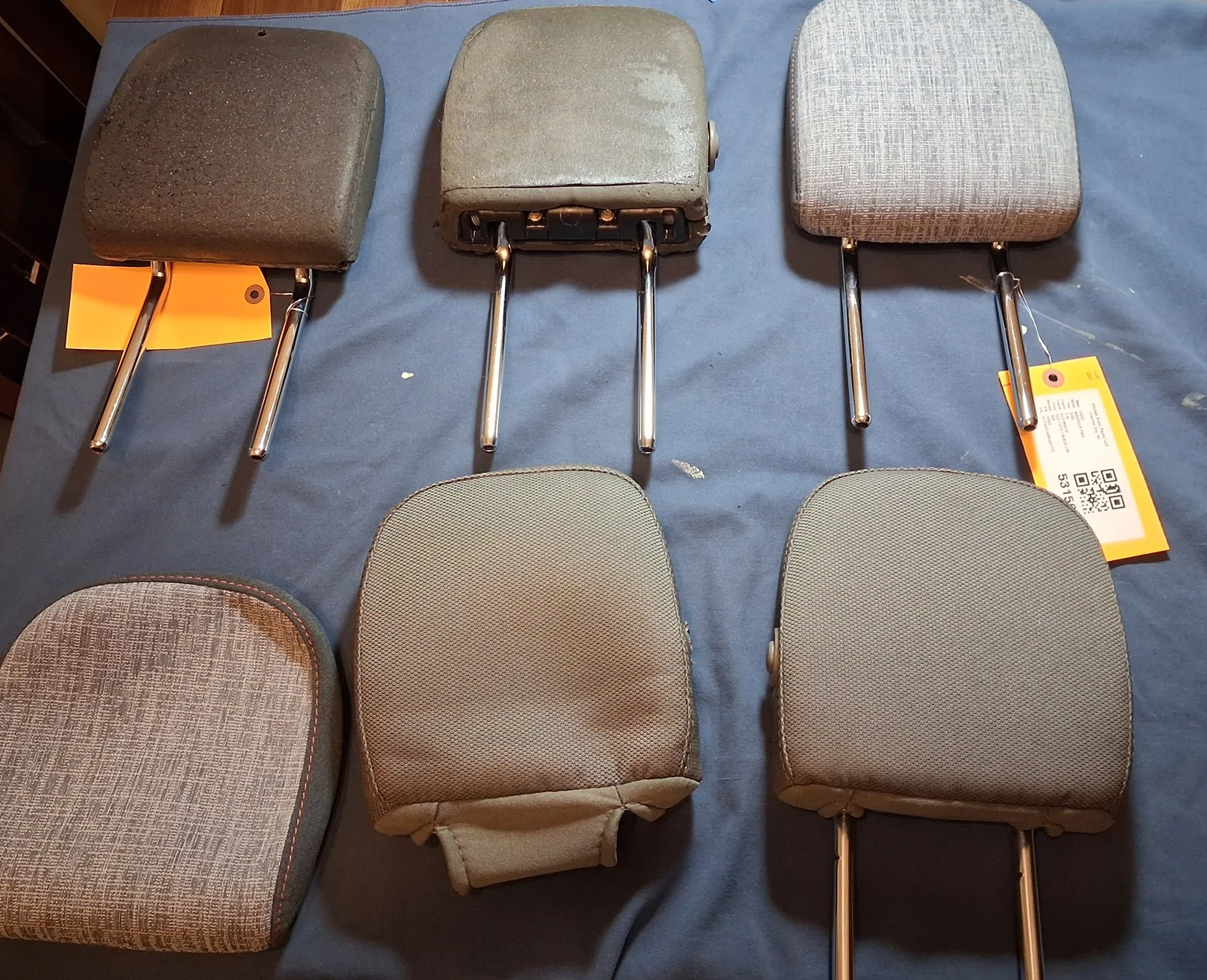 Ford Maverick Fold down rear headrests (from F-150) installed in 2024 XLT Navy Pier interior 355