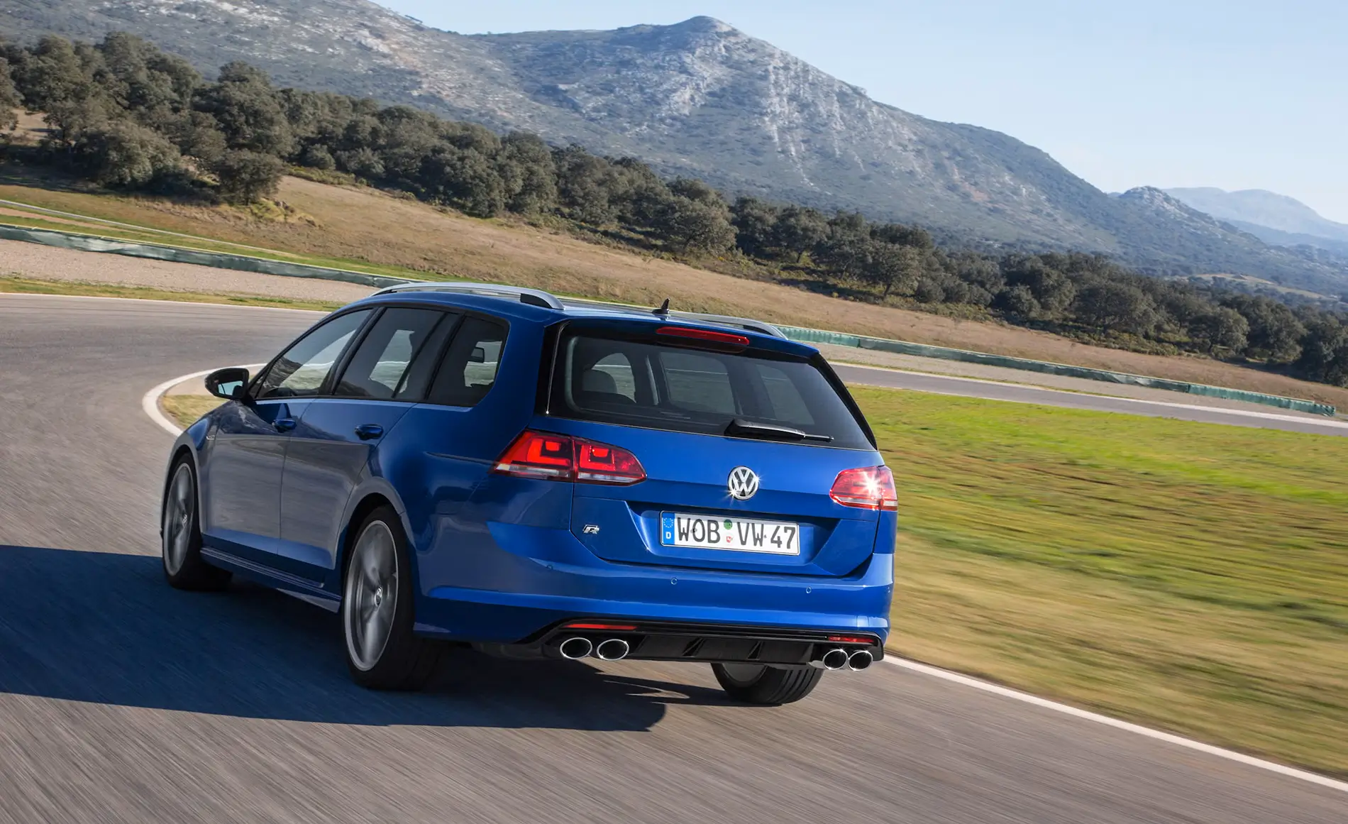 Ford Maverick "Just get a hatch back." 2016-Volkswagen-Golf-R-SportWagen-103